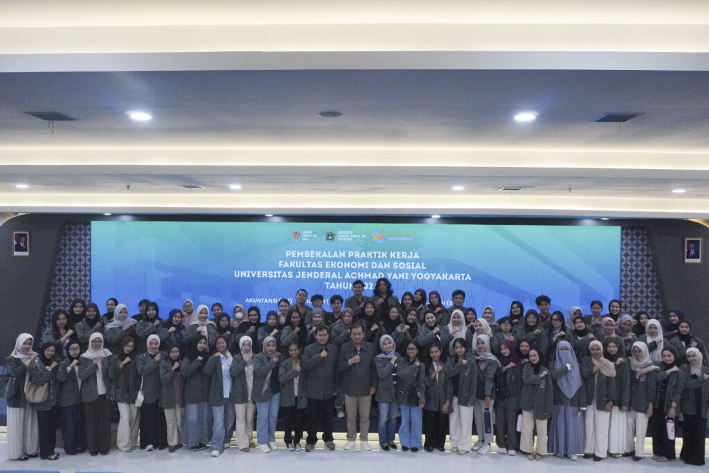 FES UNJAYA Bekali 214 Mahasiswa Hadapi Praktik Kerja